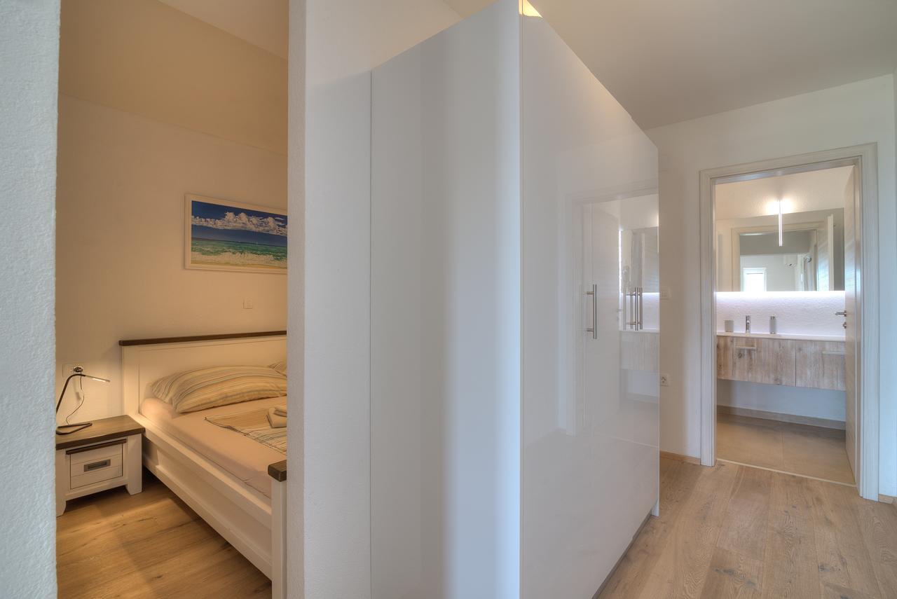 Bc Eleven - Mit Zentralheizung Apartment Senj  Exterior photo